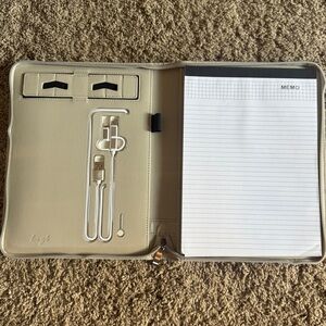 Phone Charging Business & Travel Portfolio w/Built-in Power Bank